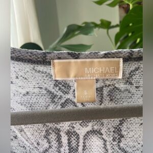 NWT Michael Kors SS python print sequin top